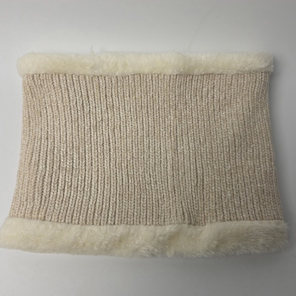 NEW Rayli Winter Beanie with Pom-Pom, Neckwarmer & Glove Set Beige #0694 - Picture 6 of 7